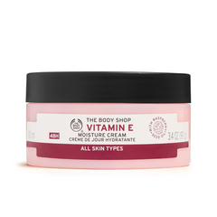 The Body Shop Vitamin E Moisture Cream (100ml) The Body Shop