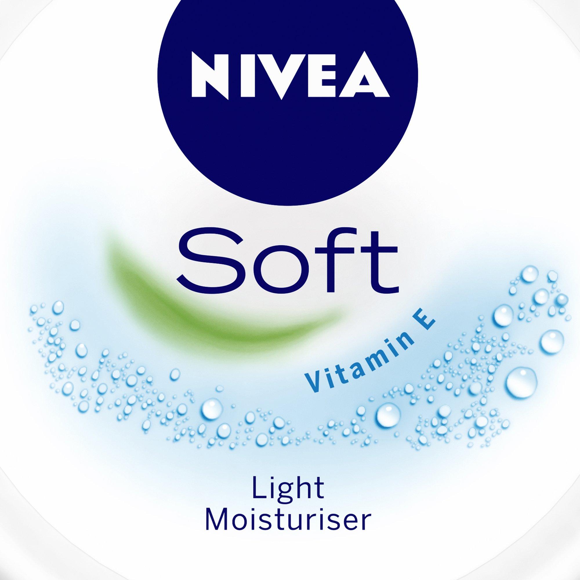 Nivea Soft Light Moisturizer with Vitamin E (100 ml) Nivea